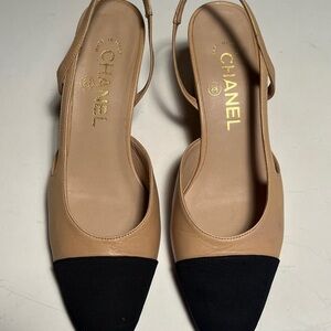 CHANEL Beige and Black Slingback Heels